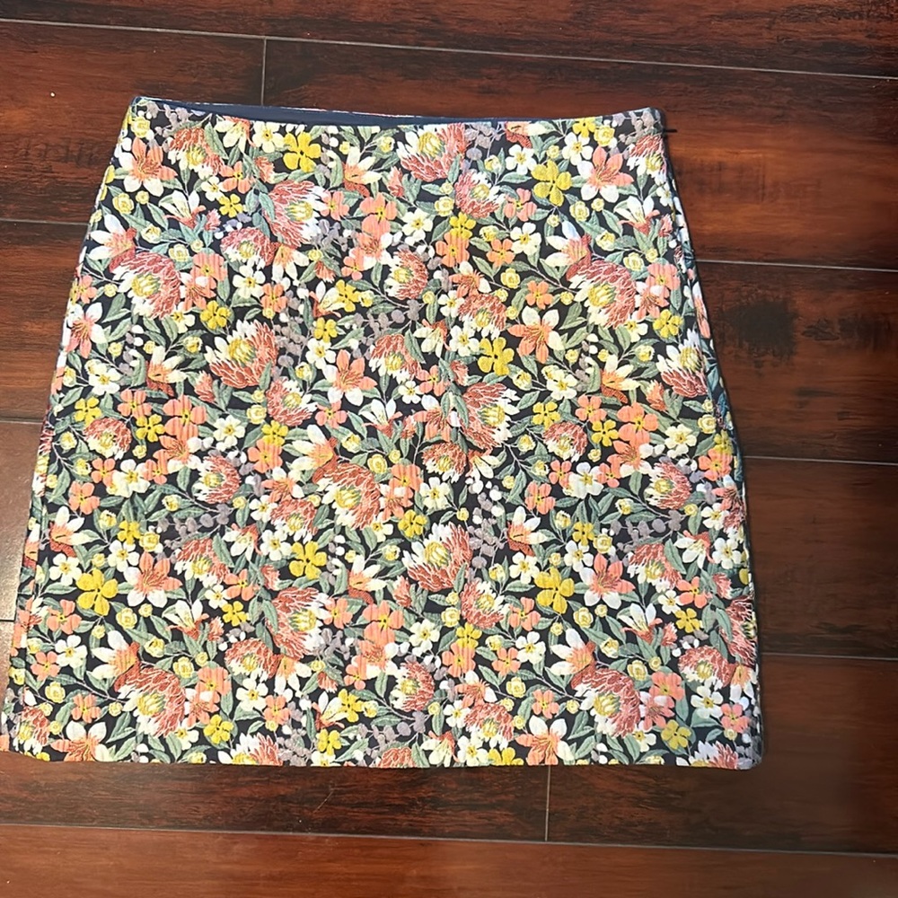 Loft floral skirt